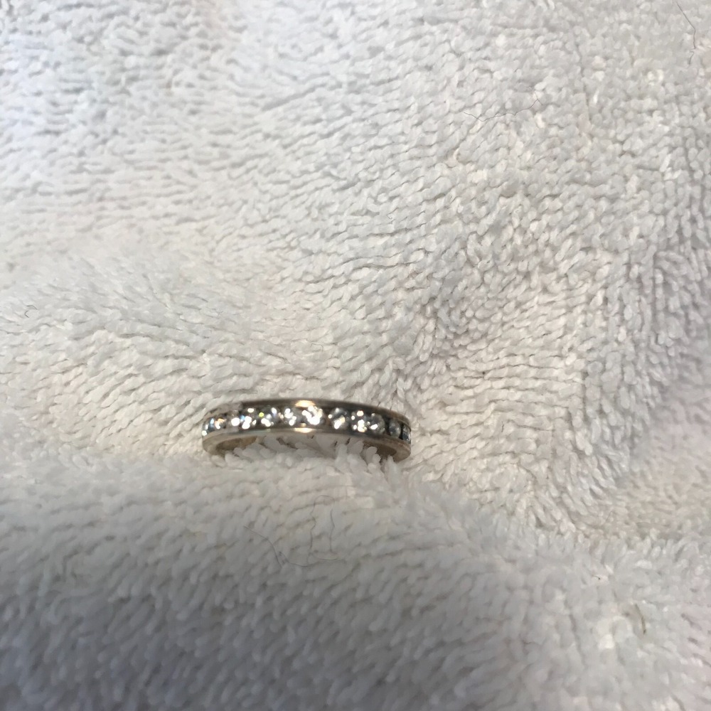 Vintage Avon 1999 Sterling Silver‎ Rhinestone Eternity Ring - Size 7